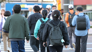개천절 큰 일교차에 첫서리…주말엔 돌풍·천둥 동반 비