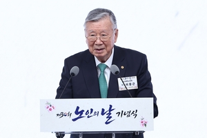 이중근 부영그룹 회장 “노인연령 상향 등 초고령사회 대응 앞장설 것”