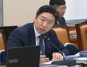 기업은행, 19년간 상록수서 배당 215억…장민영 “책임 통감”