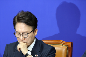 김민석, “소방이 재정 쭉쭉” 부승찬 공개 경고…秋 징계는 없다