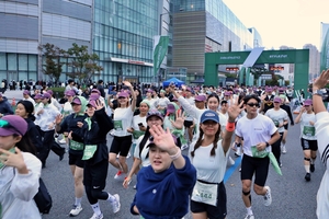 러닝 붐 노리는 유통가, ‘러너 모시기’ 마케팅 총력전