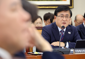 [2026 국감] “공무원이 보험영업사원이냐”…기후부 홍보성 행사 예산 논란