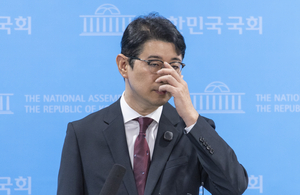 ‘영부인 황제골프 레슨’ 주진우 하루 만에 “제보 오류”
