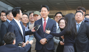 무죄판결 이튿날 오세훈…“부동산 정책 대안 제시할 것”