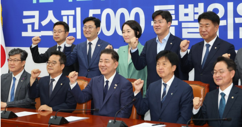 [단독]코스피 5000 가자는 의원들, 실제론 부동산 ‘몰빵’