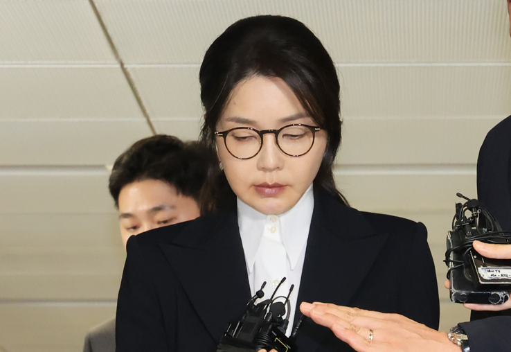 서희건설 “김건희에 ‘나토 목걸이’ 줬다” 자수