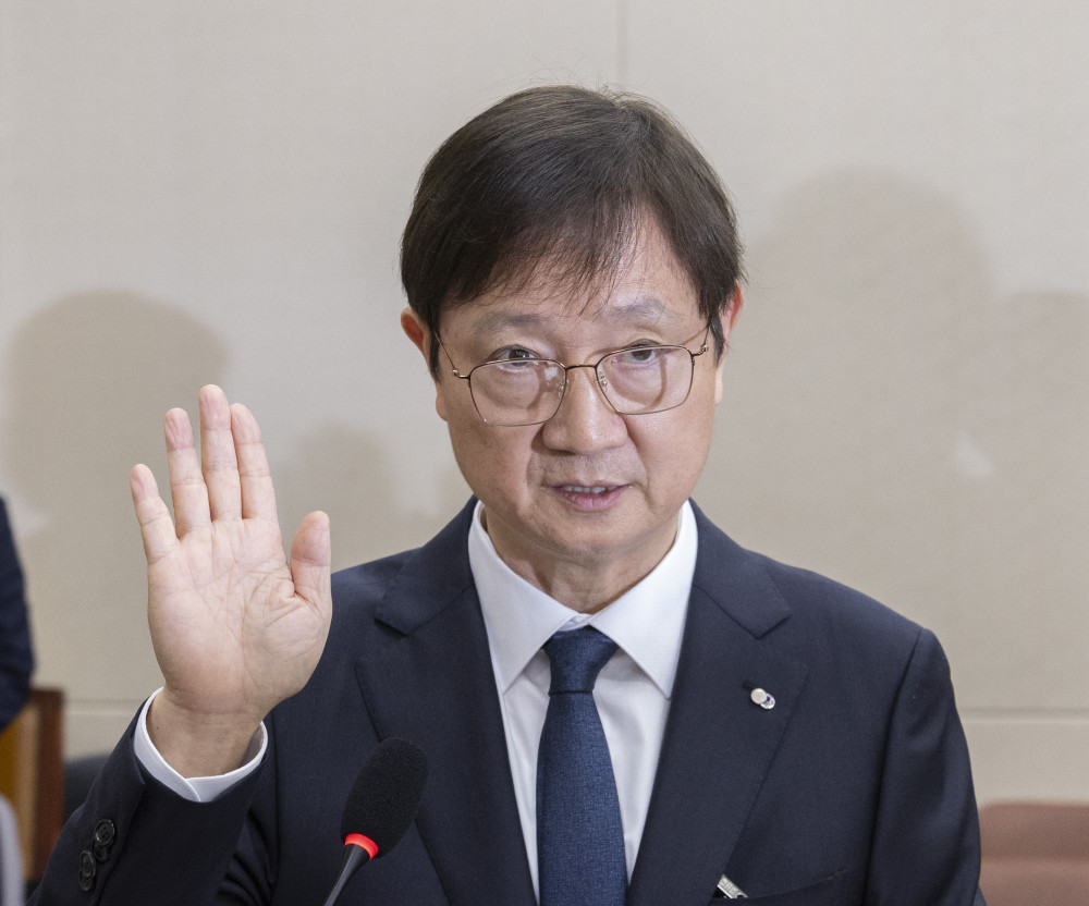 “금융지주 회장, 참호 구축”...연말 CEO 인선 ‘뒤숭숭’ 