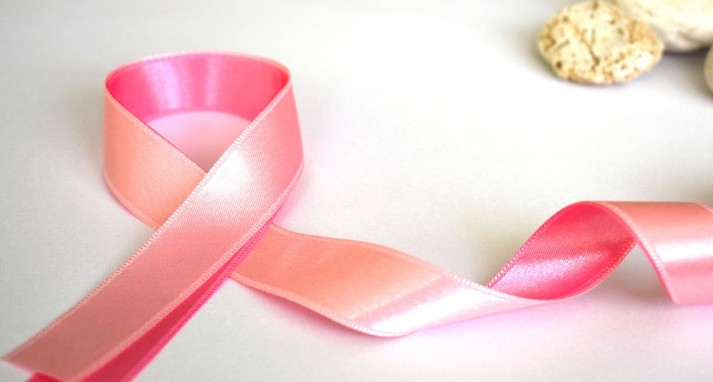 유방암, 자가검진 꼼꼼히 하면 1~2㎝ 작은 멍울도 발견 가능