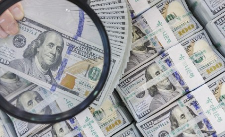 서학개미, AI·지수 ETF 최상위권 장악…차세대 기술·레버리지로 확산