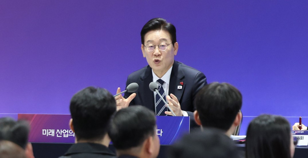 李 지지율 53.1%…코스피 ‘호재’·이혜훈 ‘악재’ 보합