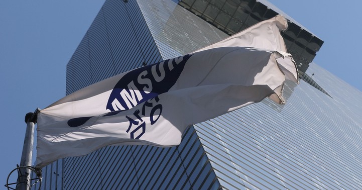 “지금이 고점” vs “추가 상승”...삼성전자 ‘영업익 57조’ 