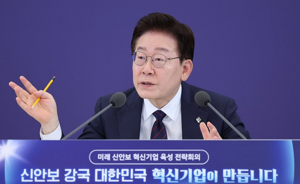 [에너지경제 여론조사] 李 대통령 지지율 46.5%…‘6주 연속’ 하락