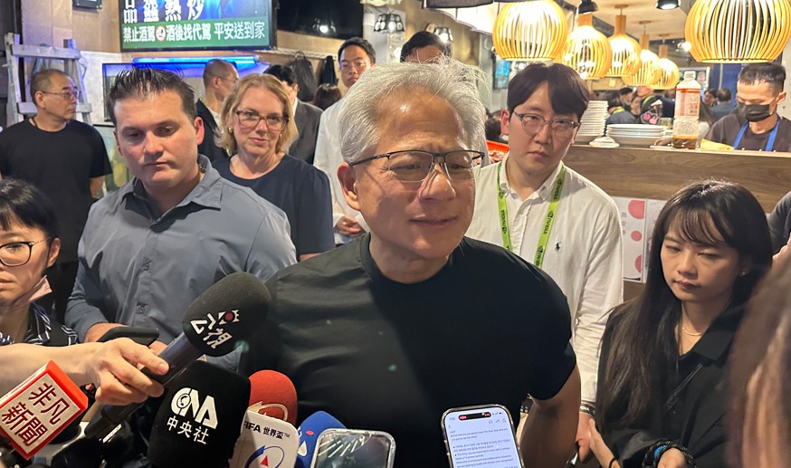 젠슨황 ‘삼소회동’, 최태원·정의선·구광모·이해진 출동