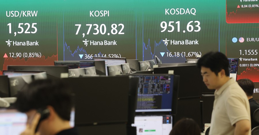 파랗게 질린 코스피, 3053억 강제청산…개미 ‘빚투’여전