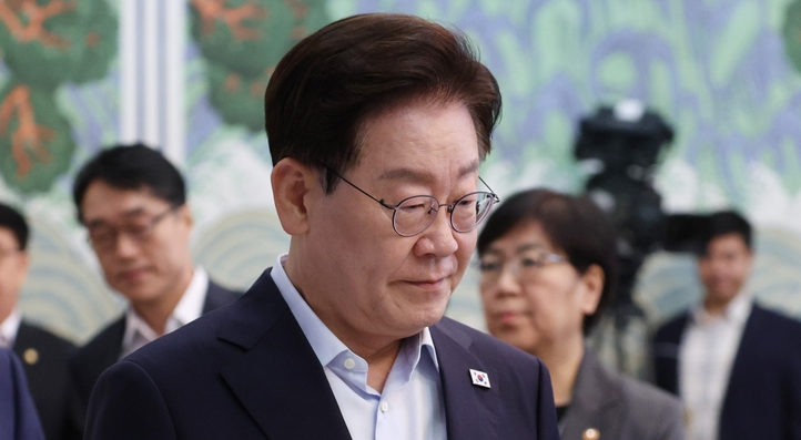 ‘첫 30%대’ 李지지율, 4050세대 핵심지지층  ‘손절’했다