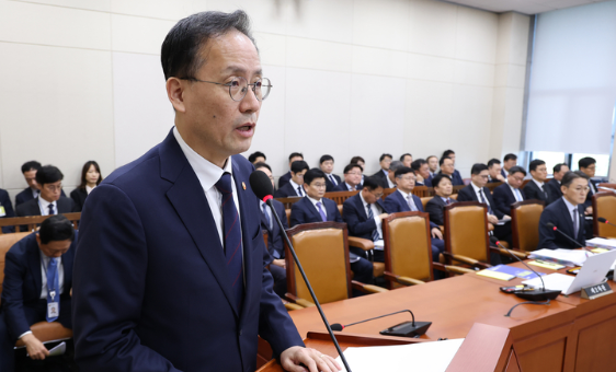 이형일 부총리 “서울 집값 상승 무겁게 받아들여”